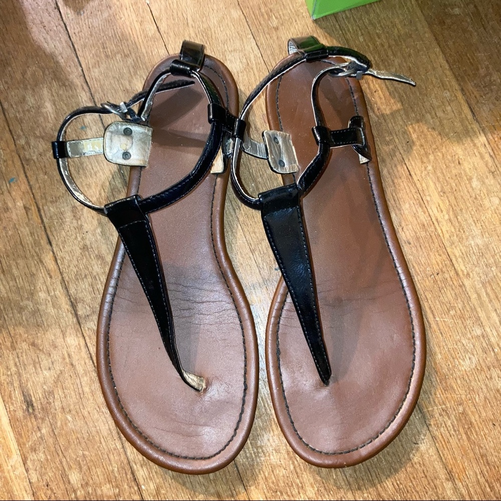 🟡 Black Thong Sandal